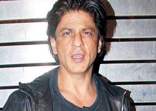 Shah Rukh Khan throws a googly at Chennai Express